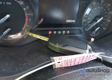 2013 Ford Fusion Se z USA, uszkodzony, nr VIN 3FA6P0H96DR274436